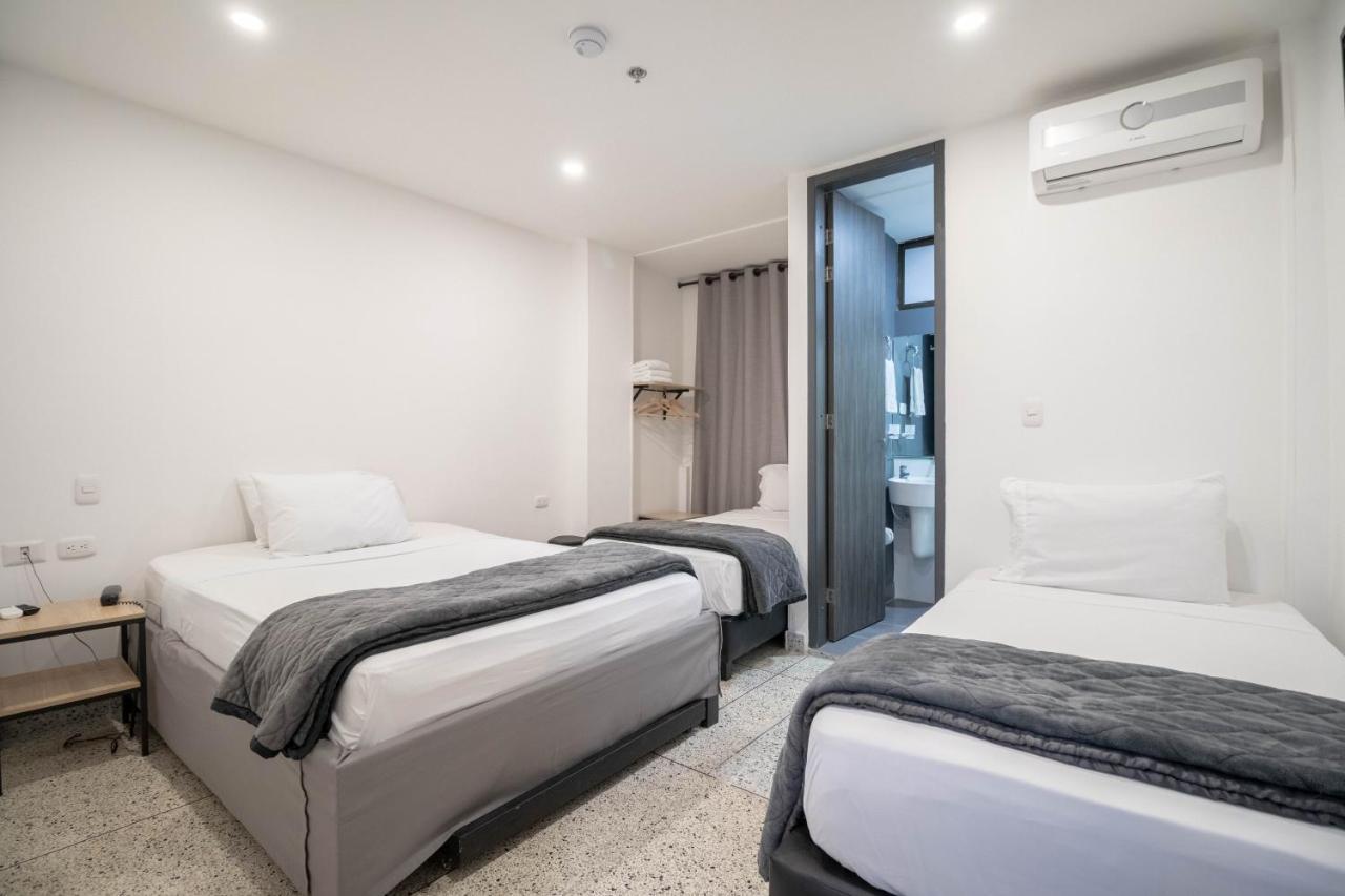 Bianco Hotel Boutique Кукута Экстерьер фото