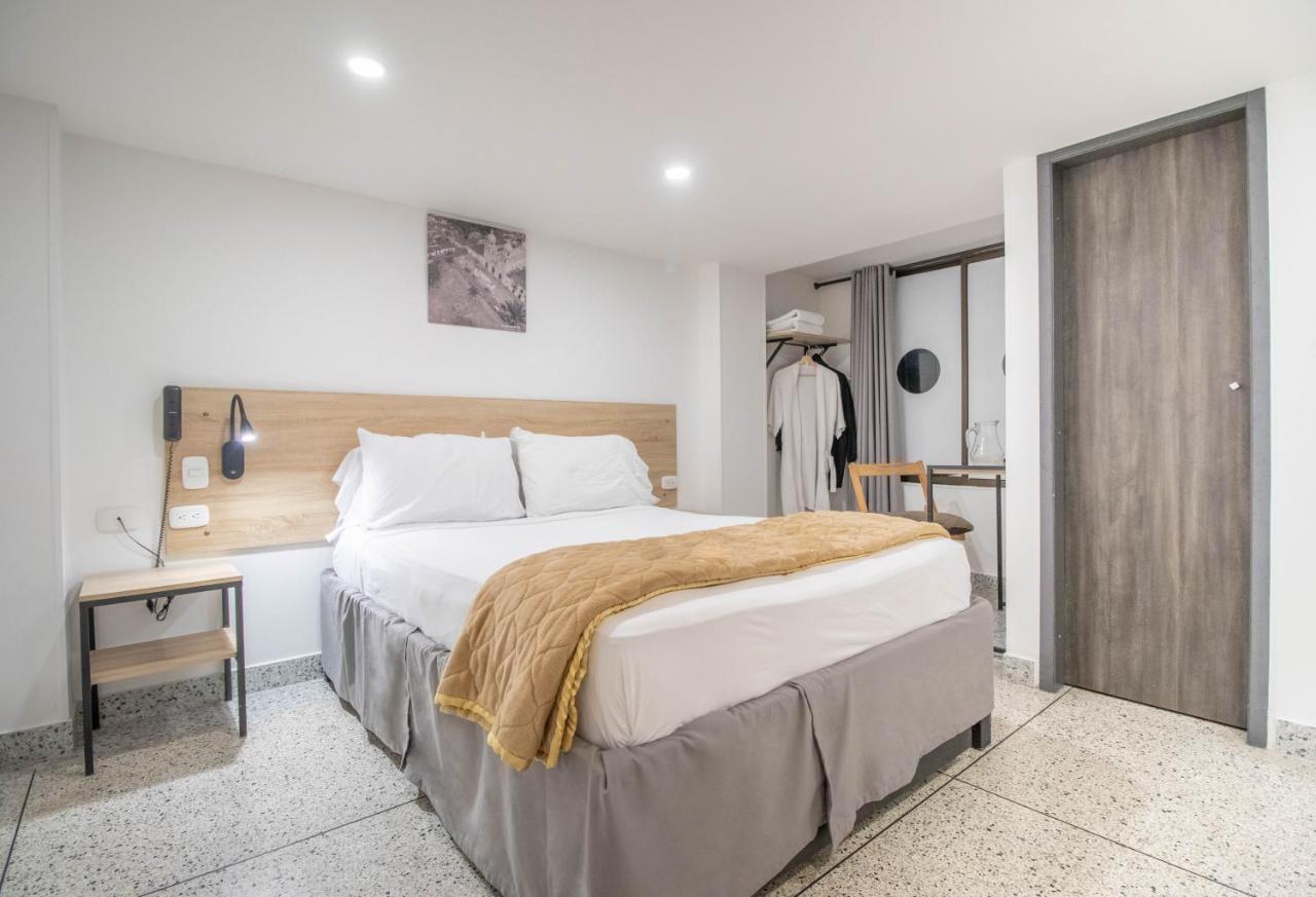 Bianco Hotel Boutique Кукута Экстерьер фото