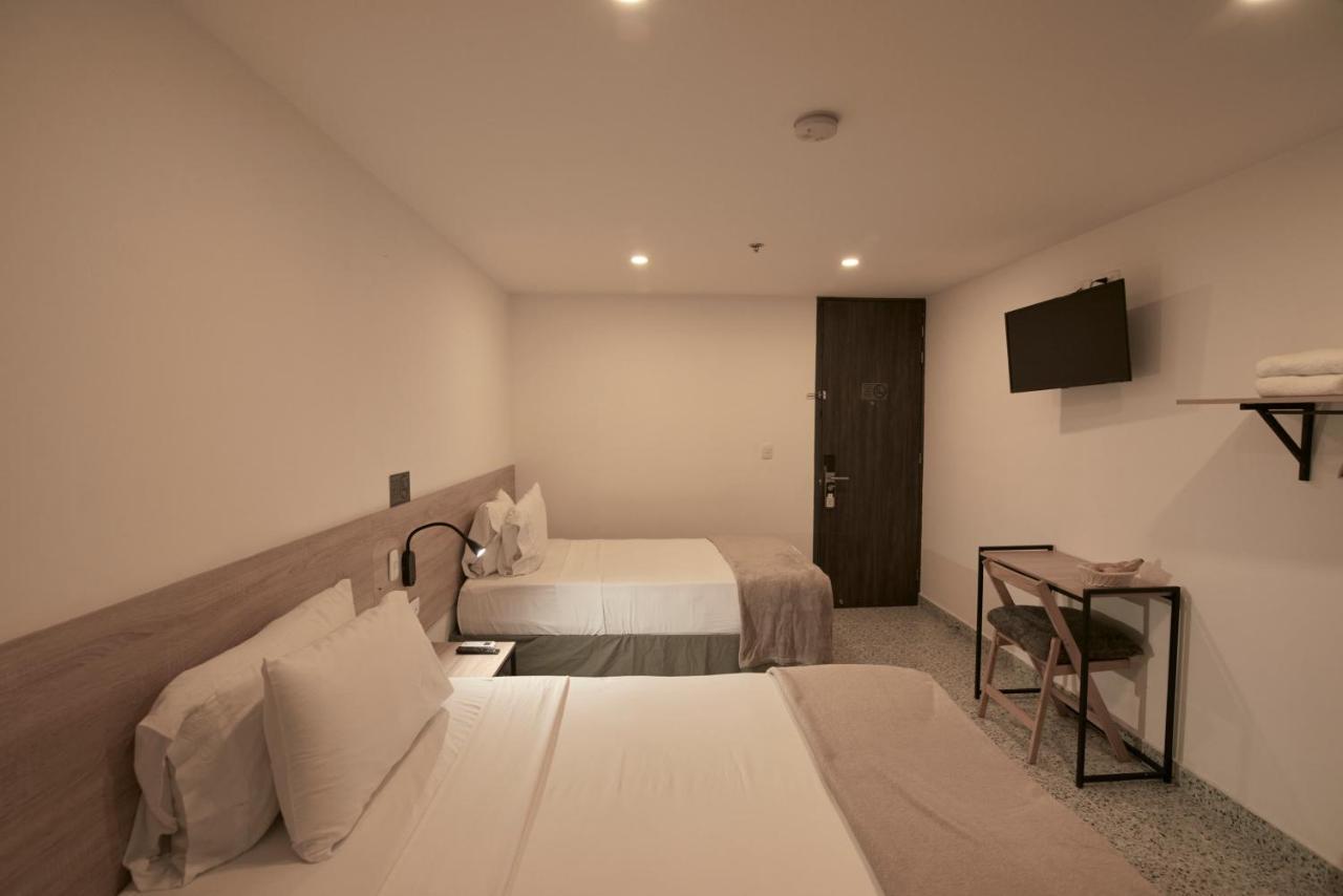 Bianco Hotel Boutique Кукута Экстерьер фото