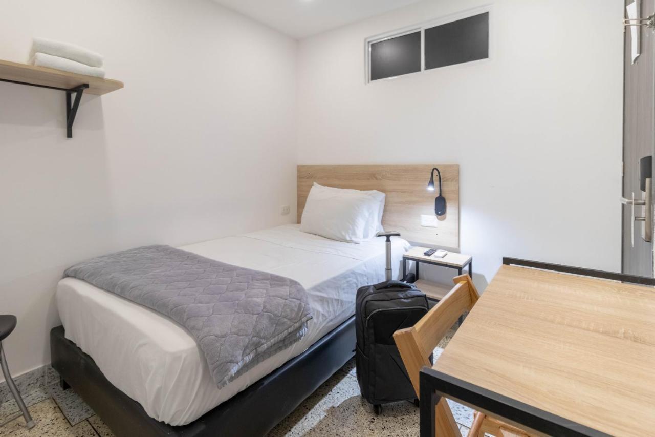 Bianco Hotel Boutique Кукута Экстерьер фото