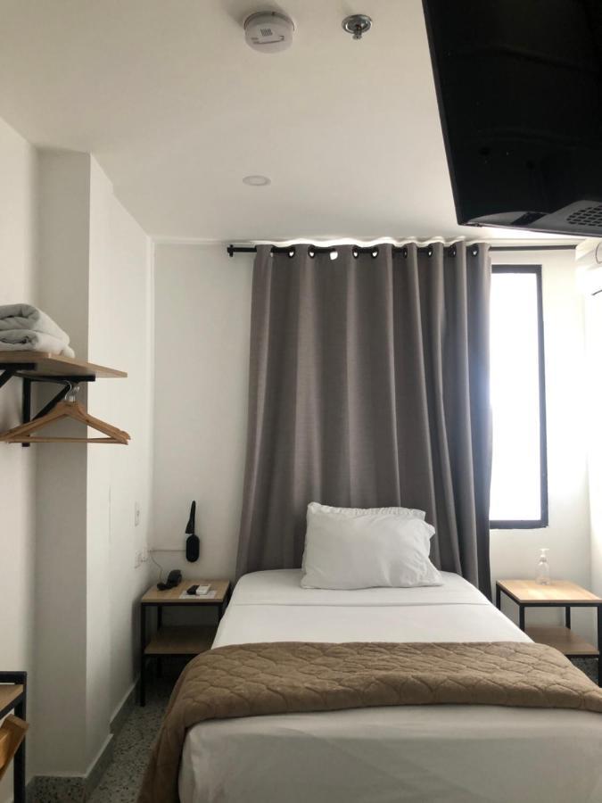 Bianco Hotel Boutique Кукута Экстерьер фото