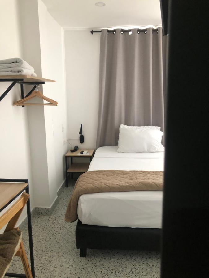 Bianco Hotel Boutique Кукута Экстерьер фото