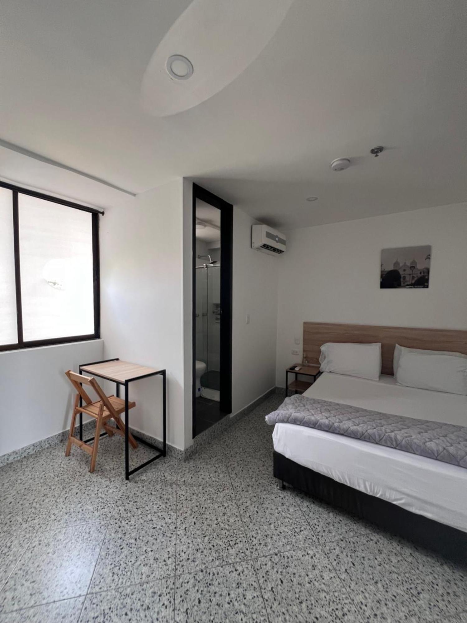 Bianco Hotel Boutique Кукута Экстерьер фото